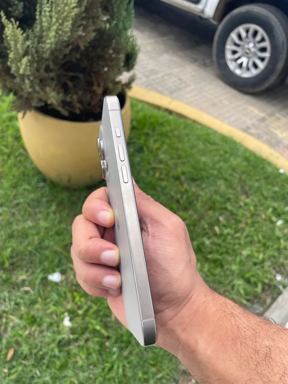 IPhone 15 Pro Max  - Foto 3