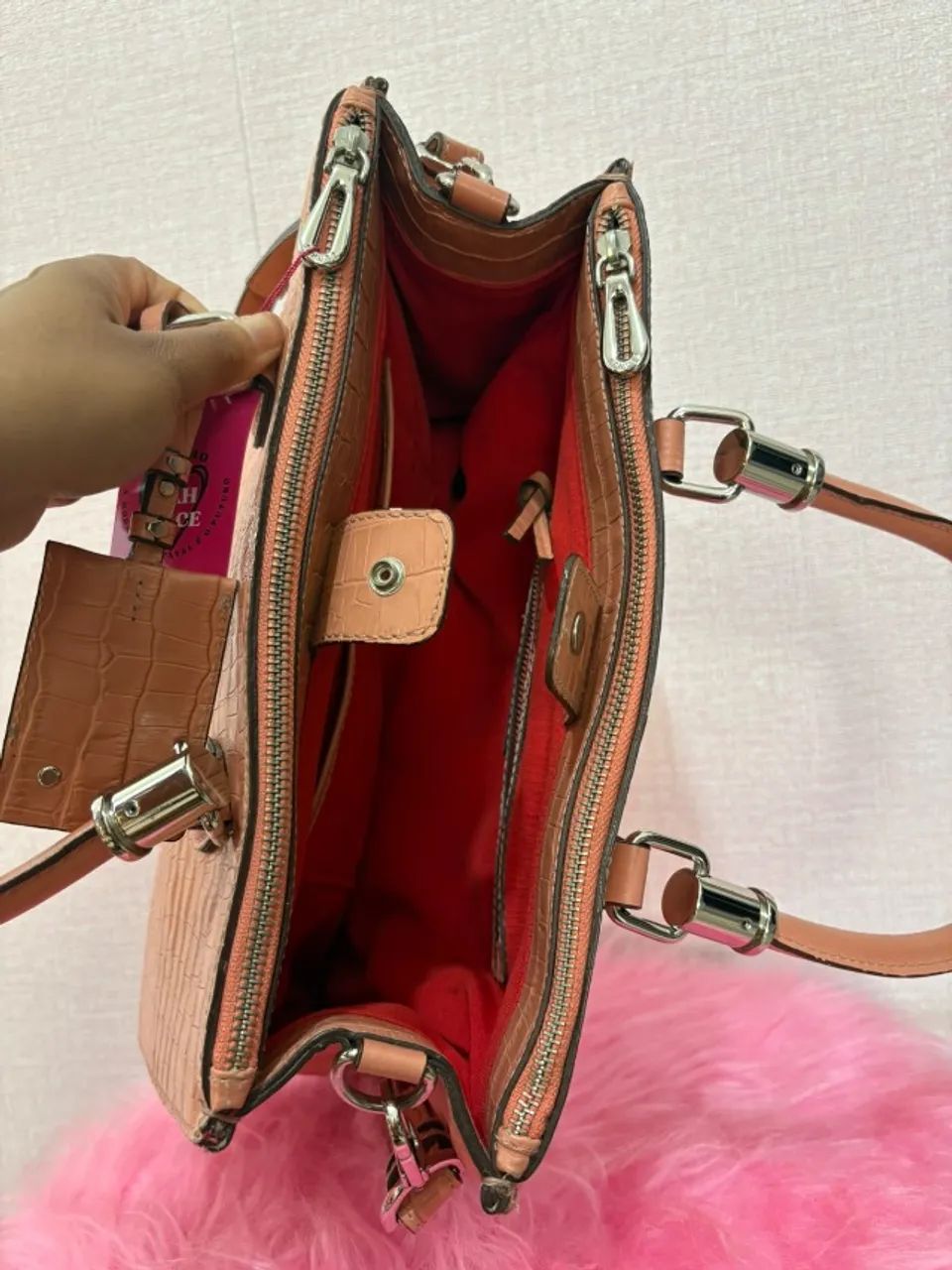 bolsa schutz couro croco nude rosado - Foto 5