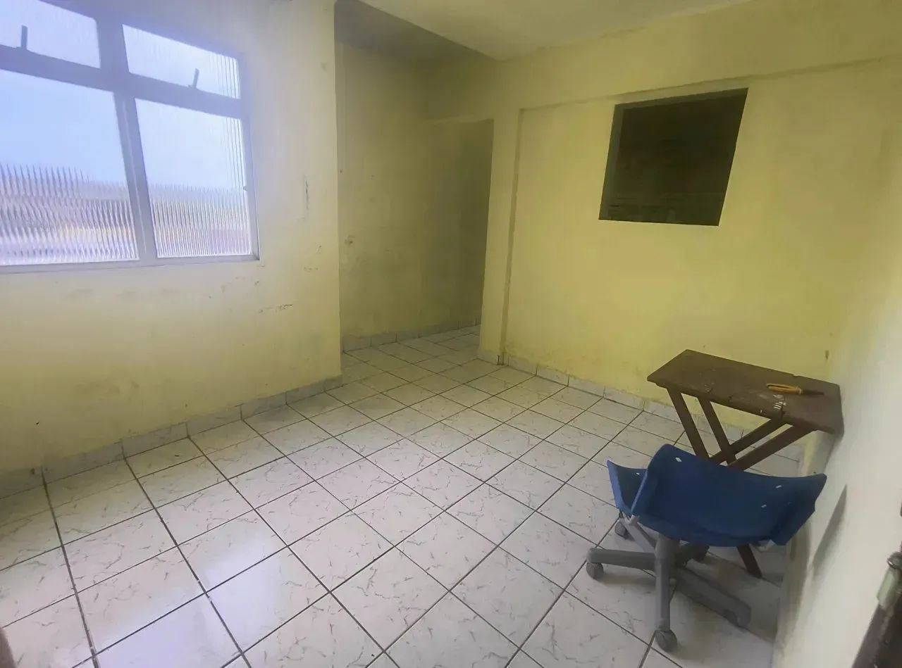 Imóvel para aluguel possui 65 metros quadrados com 1 quarto em Santo Antônio - Recife - PE - Foto 2
