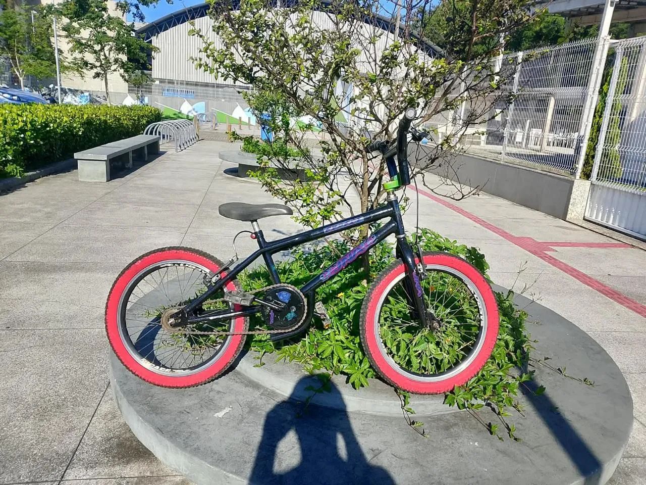 Vende-se bicicleta  - Foto 2