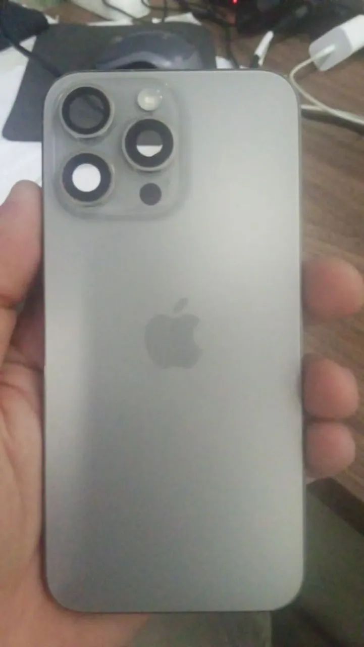 Carcaça Iphone 15 Pro Max