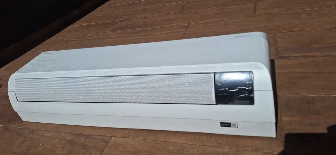 Ar condicionado 24000btus wind free - Foto 2