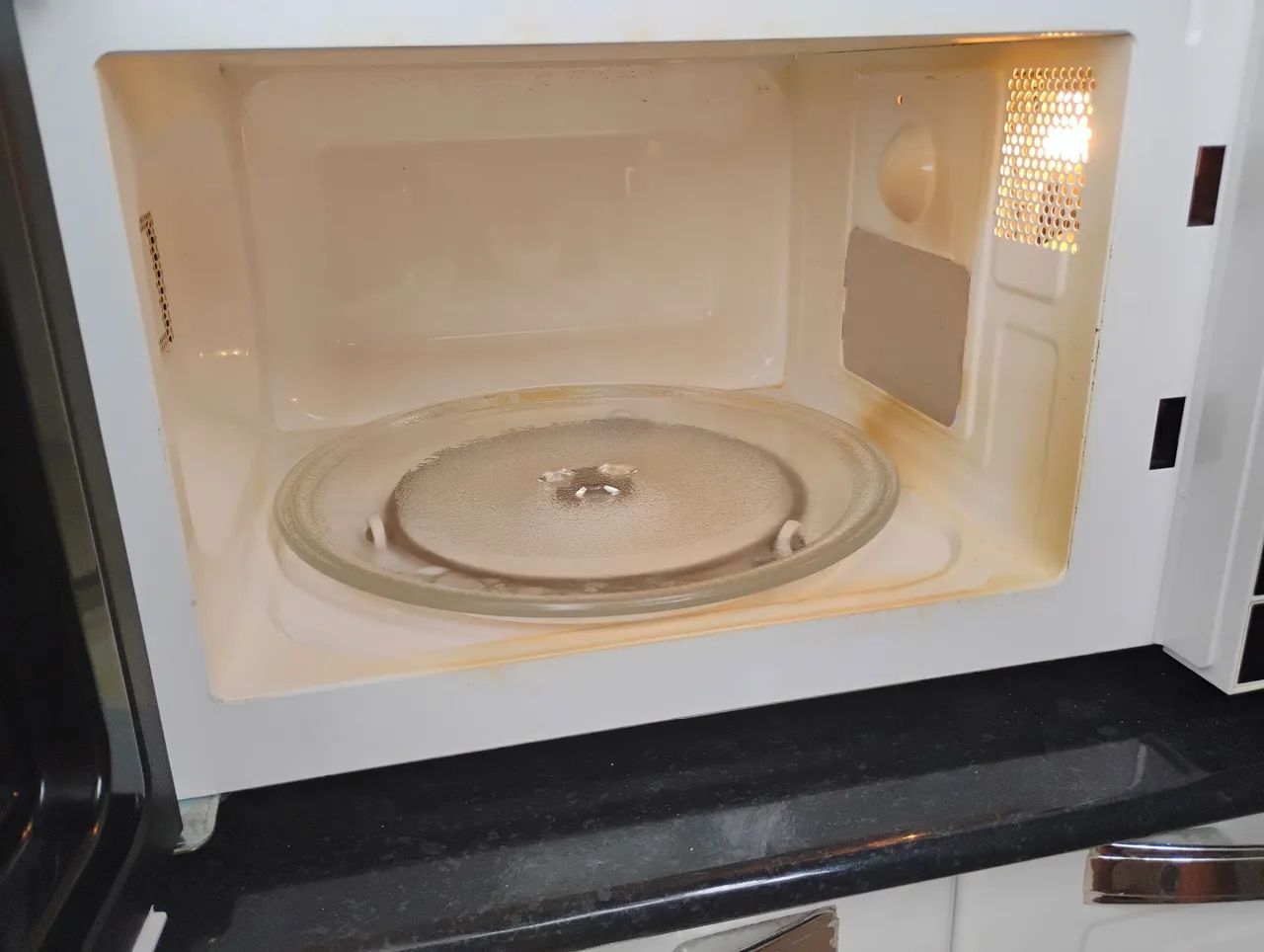 Microondas Midea 20L  - Foto 3