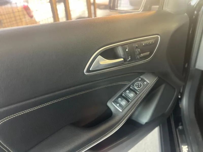 Mercedes-Benz GLA 200 Enduro 1.6 TB 16V Flex Aut. 2017 - Foto 10