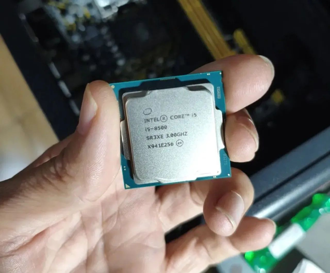Processador core i5 8500  8° geração zero bala funcionando perfeitamente.  - Foto 2