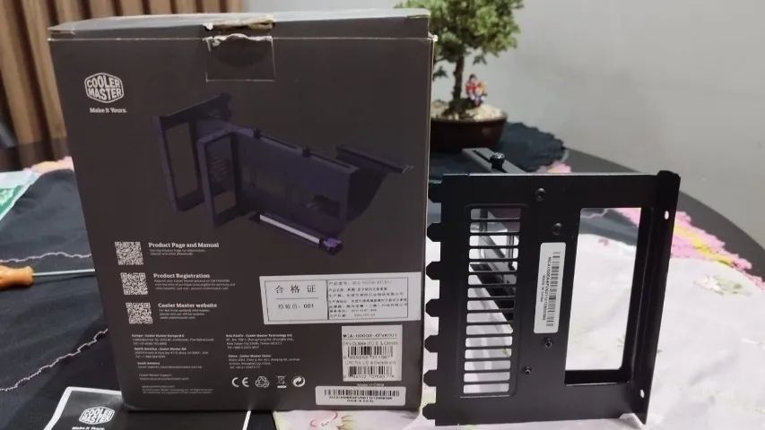 Suporte Vertical para Placa de Vídeo Cooler Master  - Foto 4