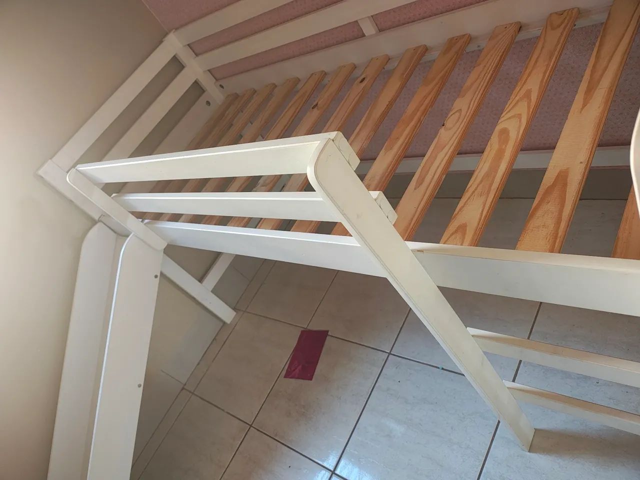 Cama de Madeira com Escorregador  - Foto 3
