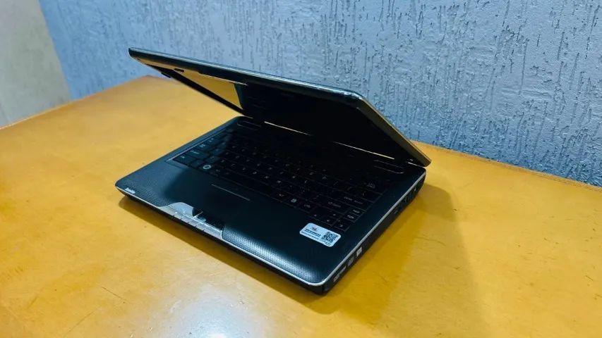 Notebook Toshiba Satellite U505-S2020 - Foto 4