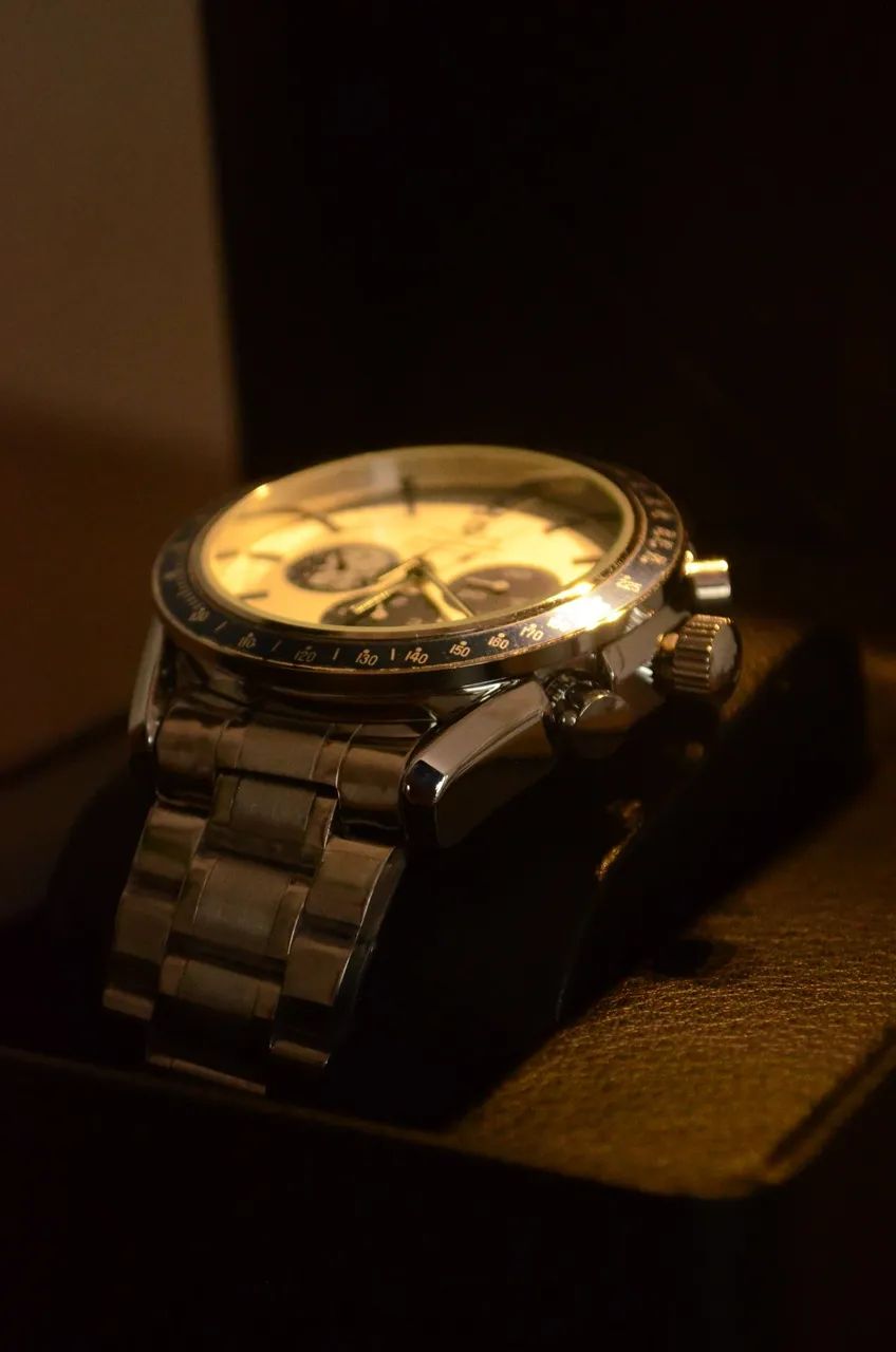 OMEGA SPEEDMASTER SNOOPY - Foto 2