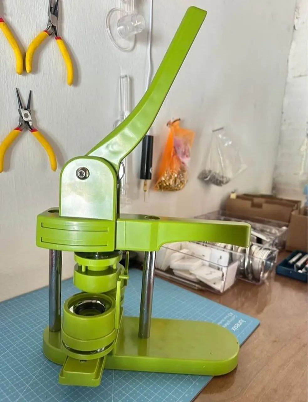 Máquina de bottons redondos 