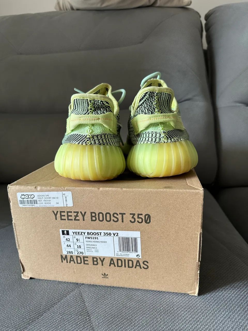 Adidas Yeezy Boost 350 v2 - Foto 4