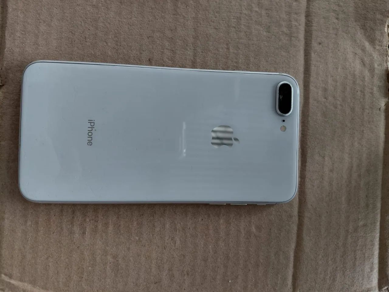 iPhone 8 Plus - Foto 2
