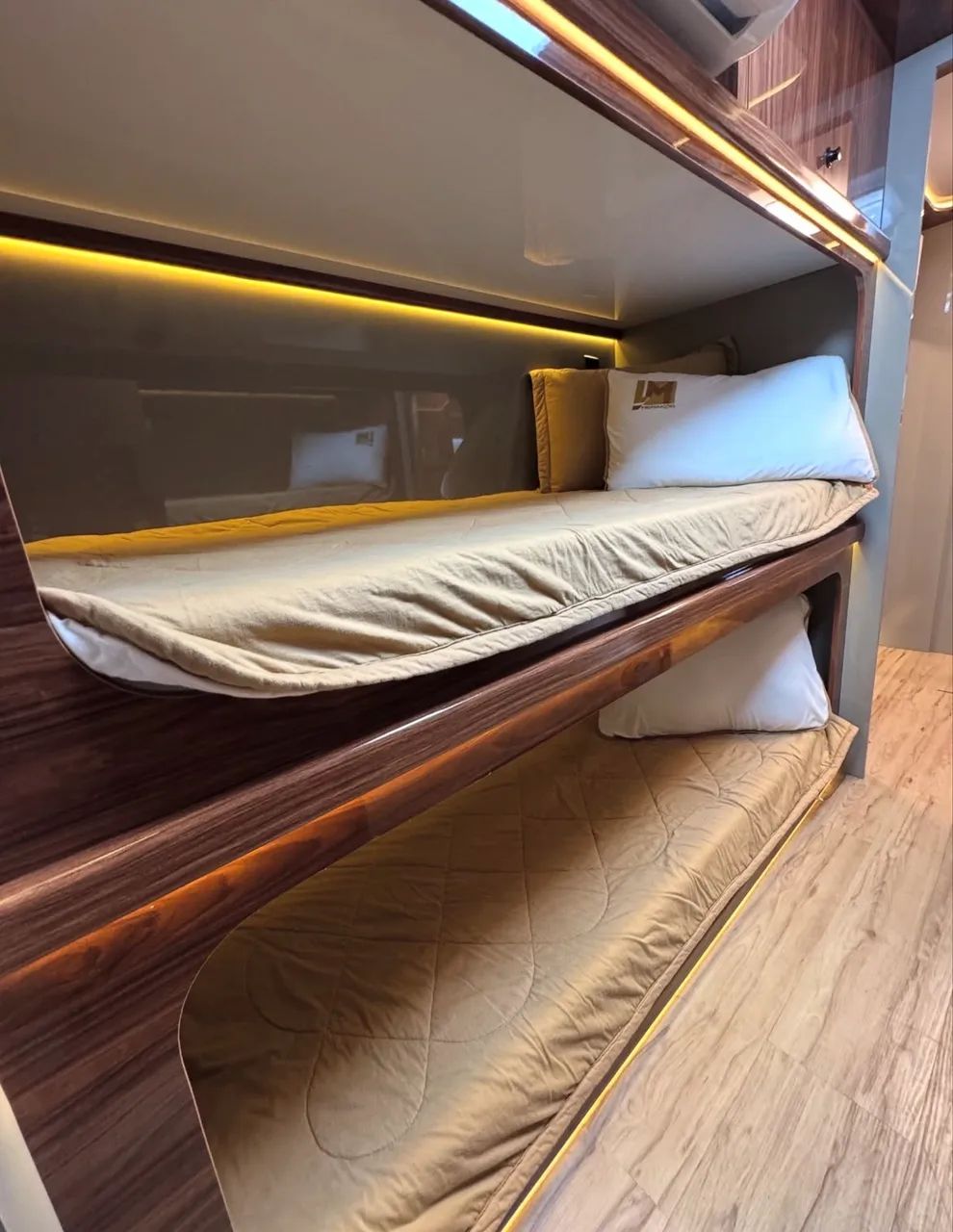 MOTORHOME ANO 2026 SUPER LUXO A VENDA - Foto 11