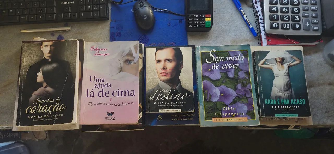 Vendo livros  - Foto 2
