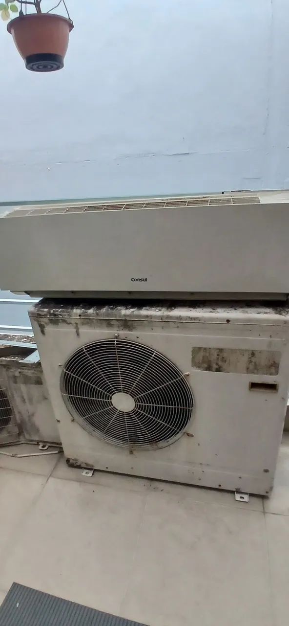 Ar condicionado split inverter 22.000 btus - com defeito