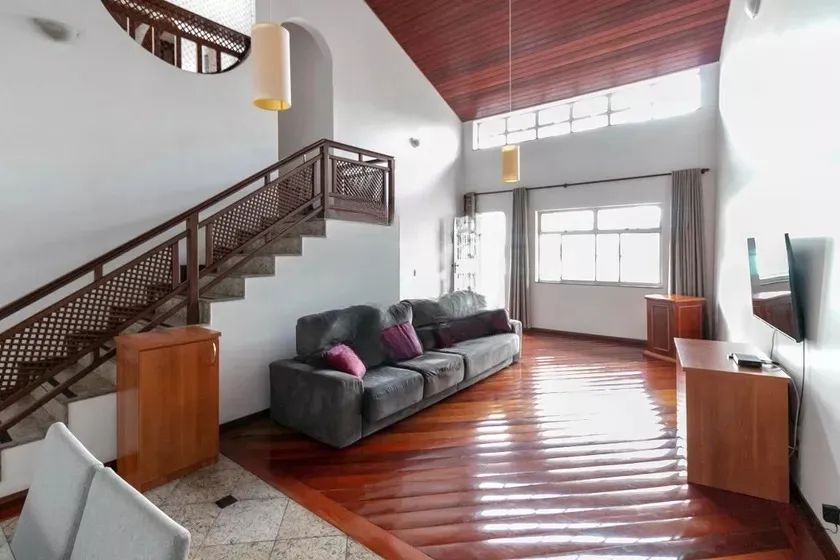 Casa à Venda - Havaí, 6 Quartos, 380 m2 - Foto 2