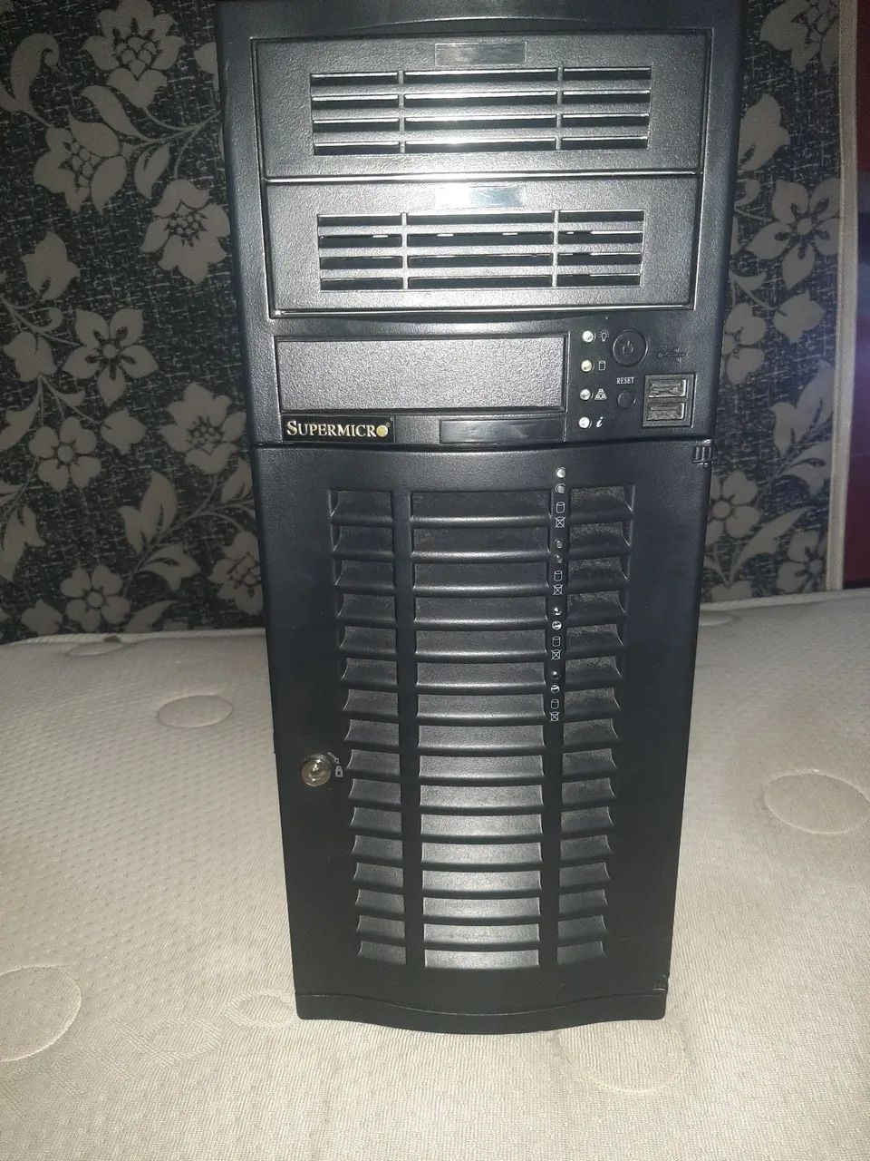 Servidor Supermicro ddr4  Aceito criptomoedas 