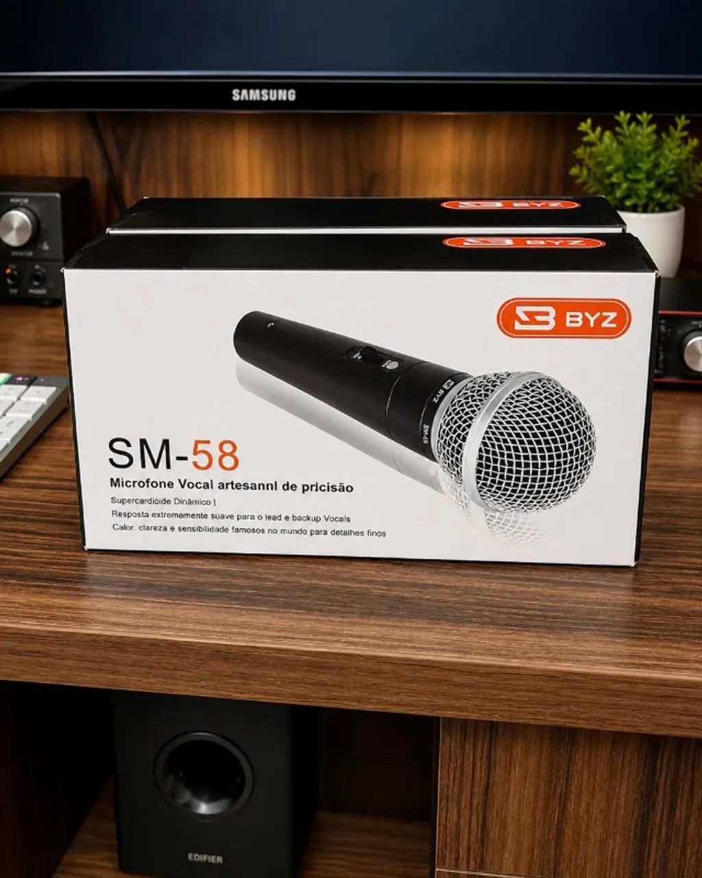 MICROFONE SM-58 - BYZ - NOVO COM CABO E CACHIMBO 