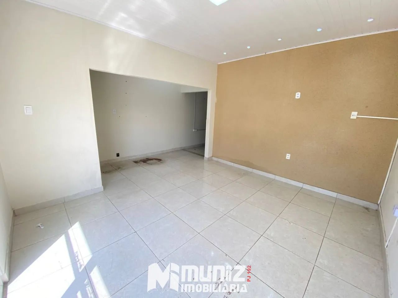 ALUGA-SE PONTO COMERCIAL NA BARRA DOS COQUEIROS - Foto 3