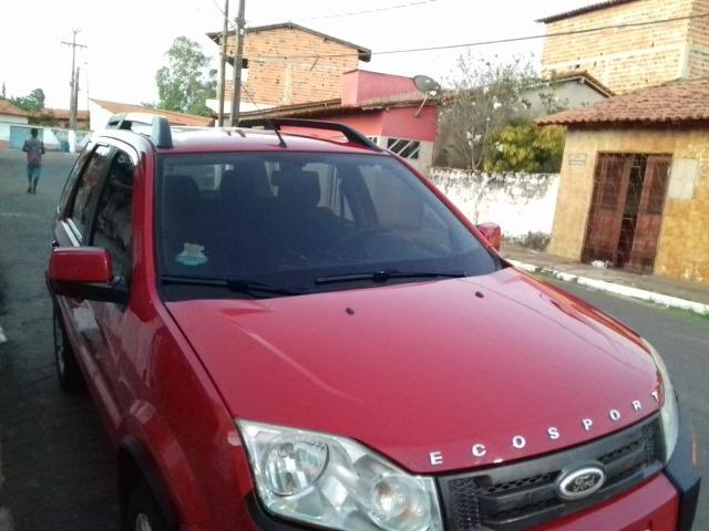 Eco Sport muito conservada