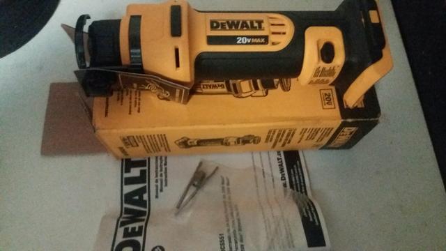 Recortadora drywall 20v max - Dewalt DCS551b - Foto 2