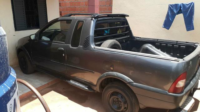 Strada Adventure 1.6 14.500 troco carro 4 portas - Foto 5