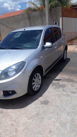 Carro Sandero - Foto 4