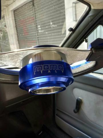 Volante esportivo saque rápido momo italy
