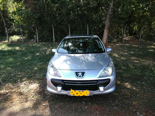 Troco ou vendo Pegeout 307 Presence Hatch - Foto 3