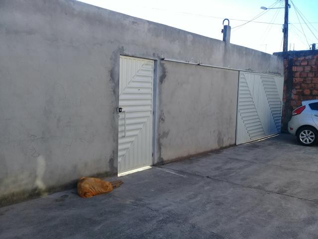 Vende-Se uma casa de laje em dias D"Ávila bahia - Foto 10