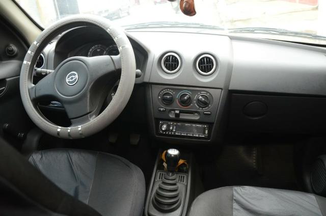 Carro Celta - Foto 14