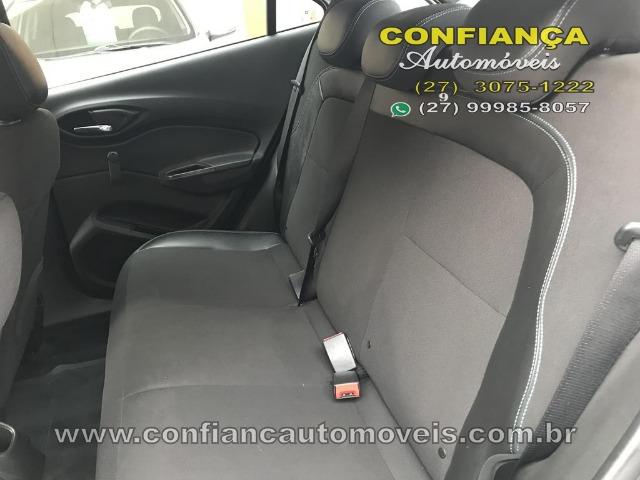 GM / Onix Hatch LT 1.0 8V - Foto 7