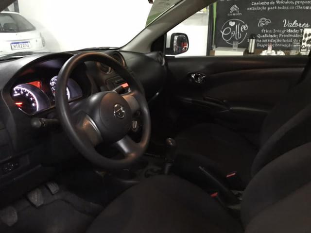 Nissan Versa SL 1.6 Flex 2013 Completo - Foto 11