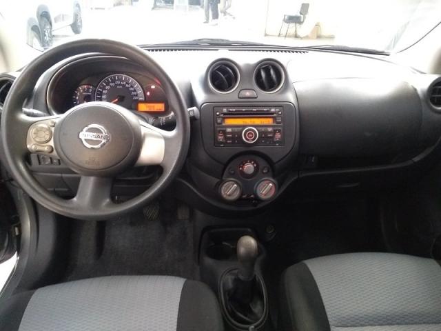 NISSAN MARCH 1.6 SV 16V FLEX 4P MANUAL. - Foto 6