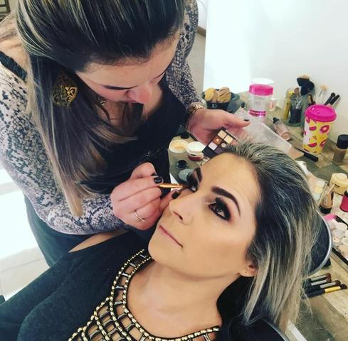 Liza Lima Studio Hair - Cursos Profissionalizantes - Foto 6