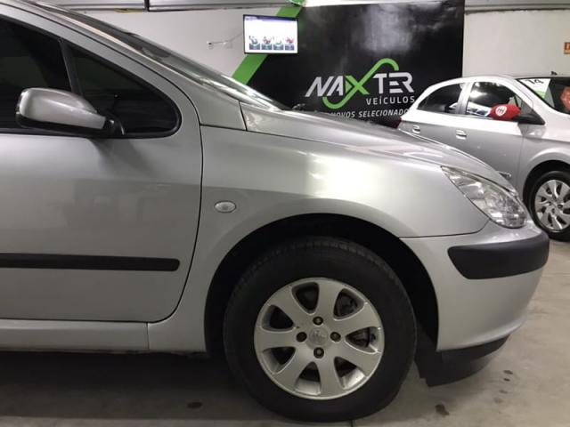 Peugeot 307 Hatch Feline 2.0 Automático - Foto 4