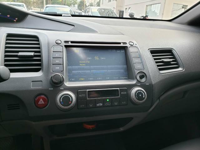 Civic 2011 Cambio Manual, cor cinza carro com 130 mil km - Foto 5