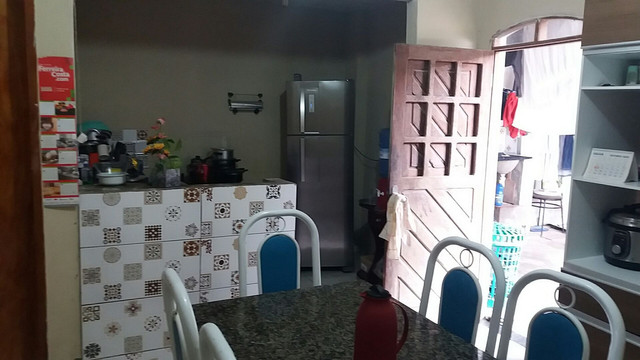 Vende - se uma casa com ponto comercial - Foto 4