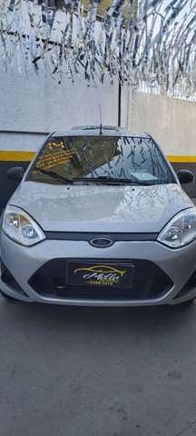 VENDO FIESTA SEDAN SE ANO 2014. COMPLETO