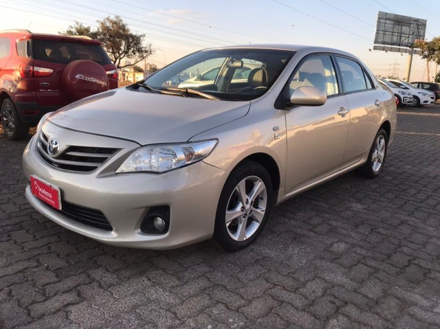 COROLLA 1.8 AUTOMÁTICO