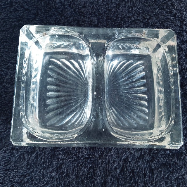 Potiche  Raro Tcheco em Vidro Grosso  com rica lapidação item de Antiquário. - Foto 2