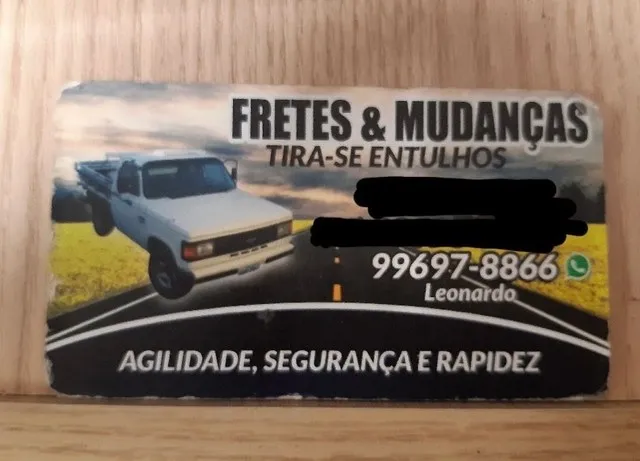 Fretes e mudanças, poda e tira entulho.