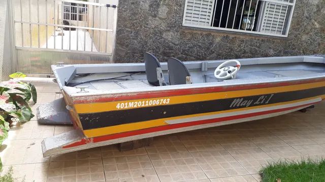 Bass Boat de alumínio 5,5 m.