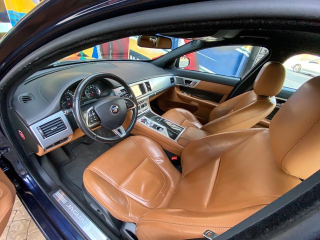 Jaguar xF 2.0 Sport Luxury 2015
