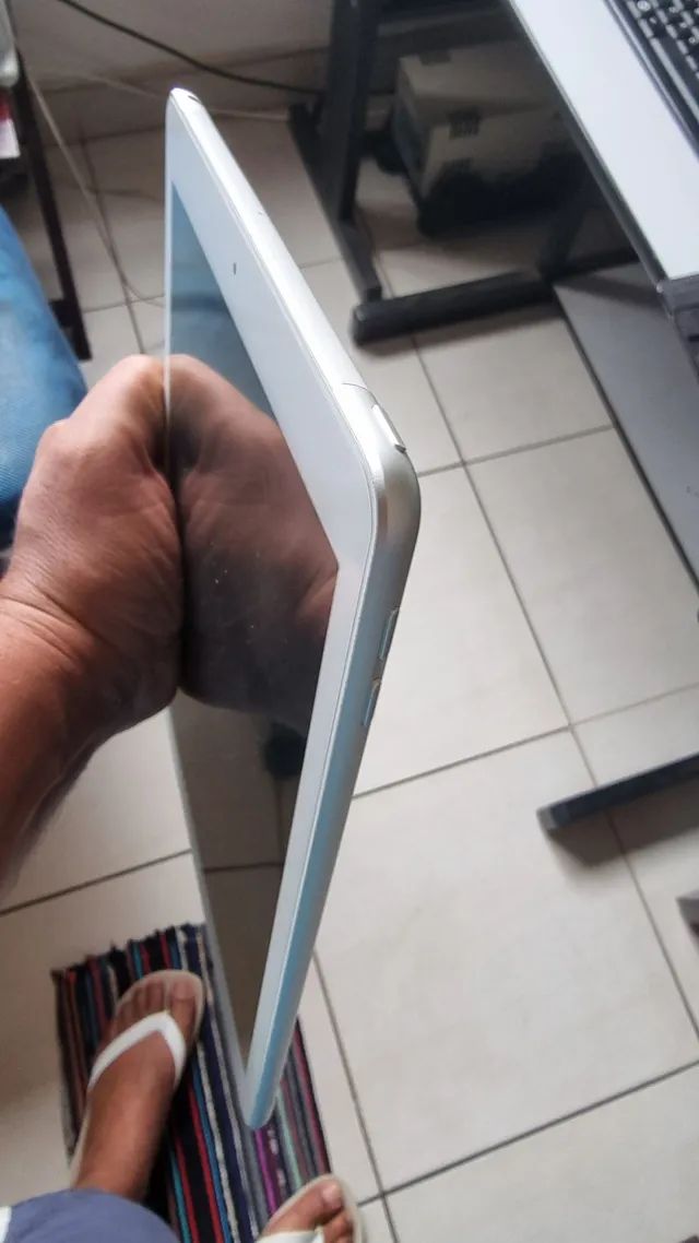 Ipad 6 Branco 32gb Apple  - Foto 2