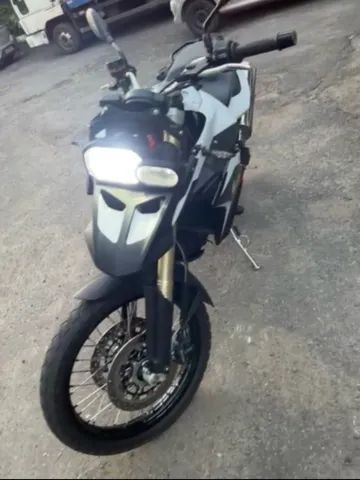 MOTO ESPECIAL / DE TRILHA EMPLACADA! SUZUKI DR 350 ÚNICA! 