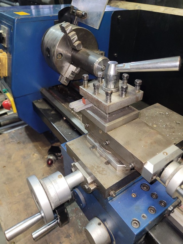 Torno de bancada 220v  - Foto 4
