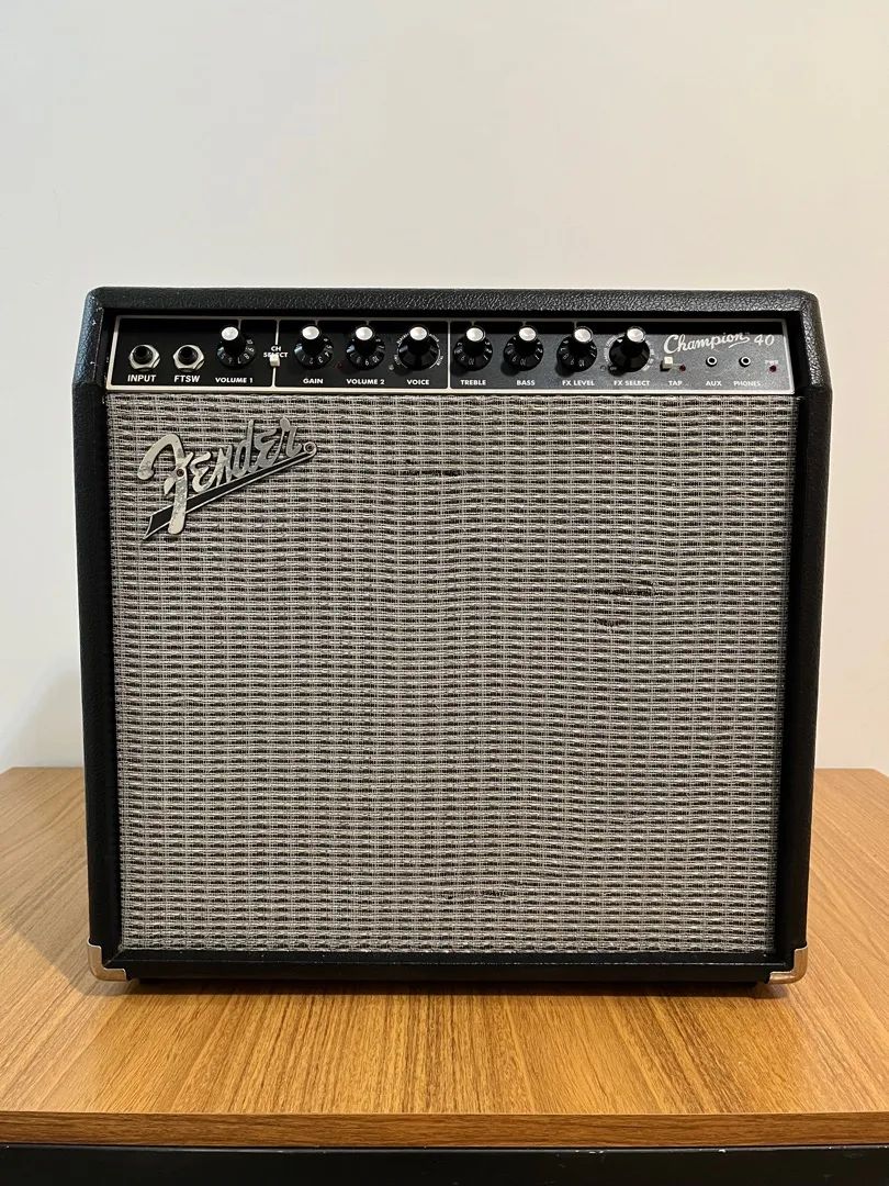 Amplificador Fender Champion 40 - Foto 6