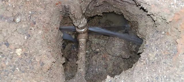 Bombeiro hidráulico detecção de vazamento de água  *