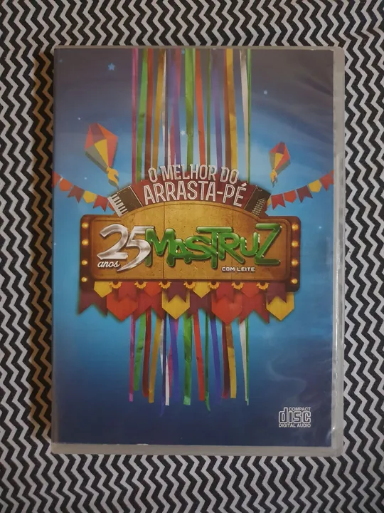 CD Mastruz com Leite - O Melhor do Arrasta-pe - 25 anos